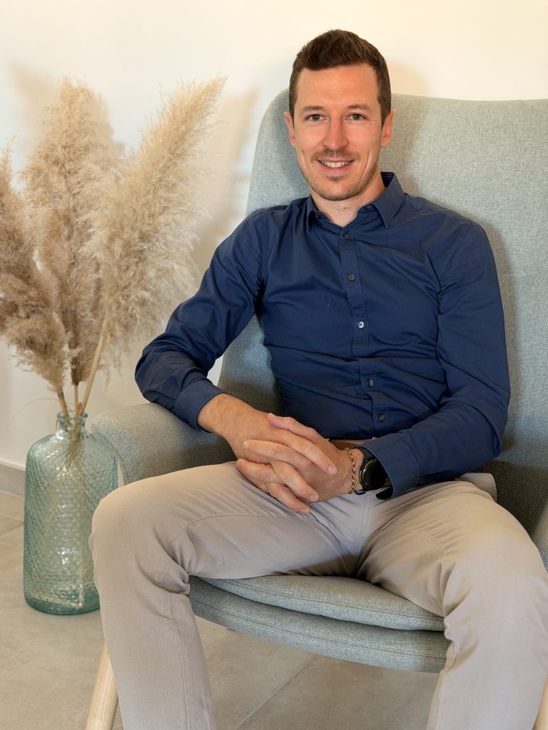 Julien BALLANDRAS, expert-comptable chez PHYGITALIS